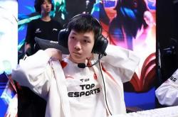 第三赛段总决赛：TES与BLG的终局之战，银龙杯与一号种子的归属！