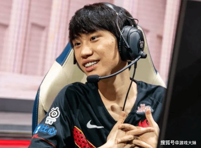 doinb彻底转行了，韩媒宣布他将参加dota2比赛，确定离开LOL圈子