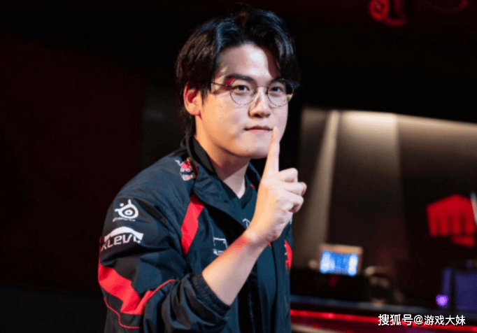 HLE季后赛都没进，Guma却在粉丝群里大放厥词，被吐槽是LCK赛区的bin